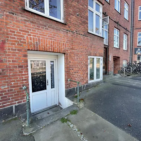 Oldtown Basement Apartment